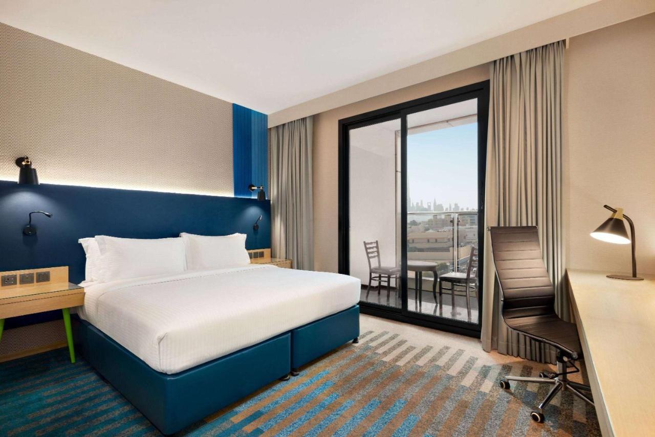 La Quinta By Wyndham Dubai Jumeirah Exterior photo