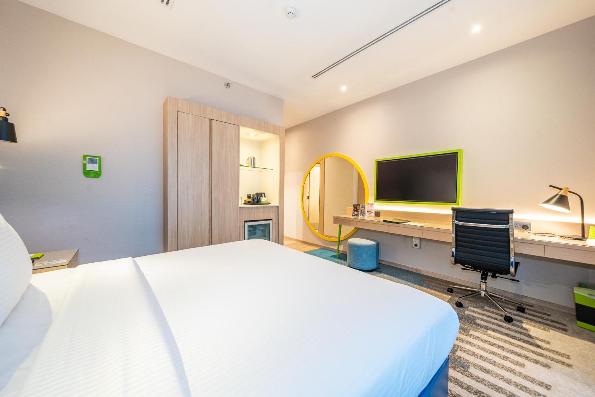 La Quinta By Wyndham Dubai Jumeirah Exterior photo