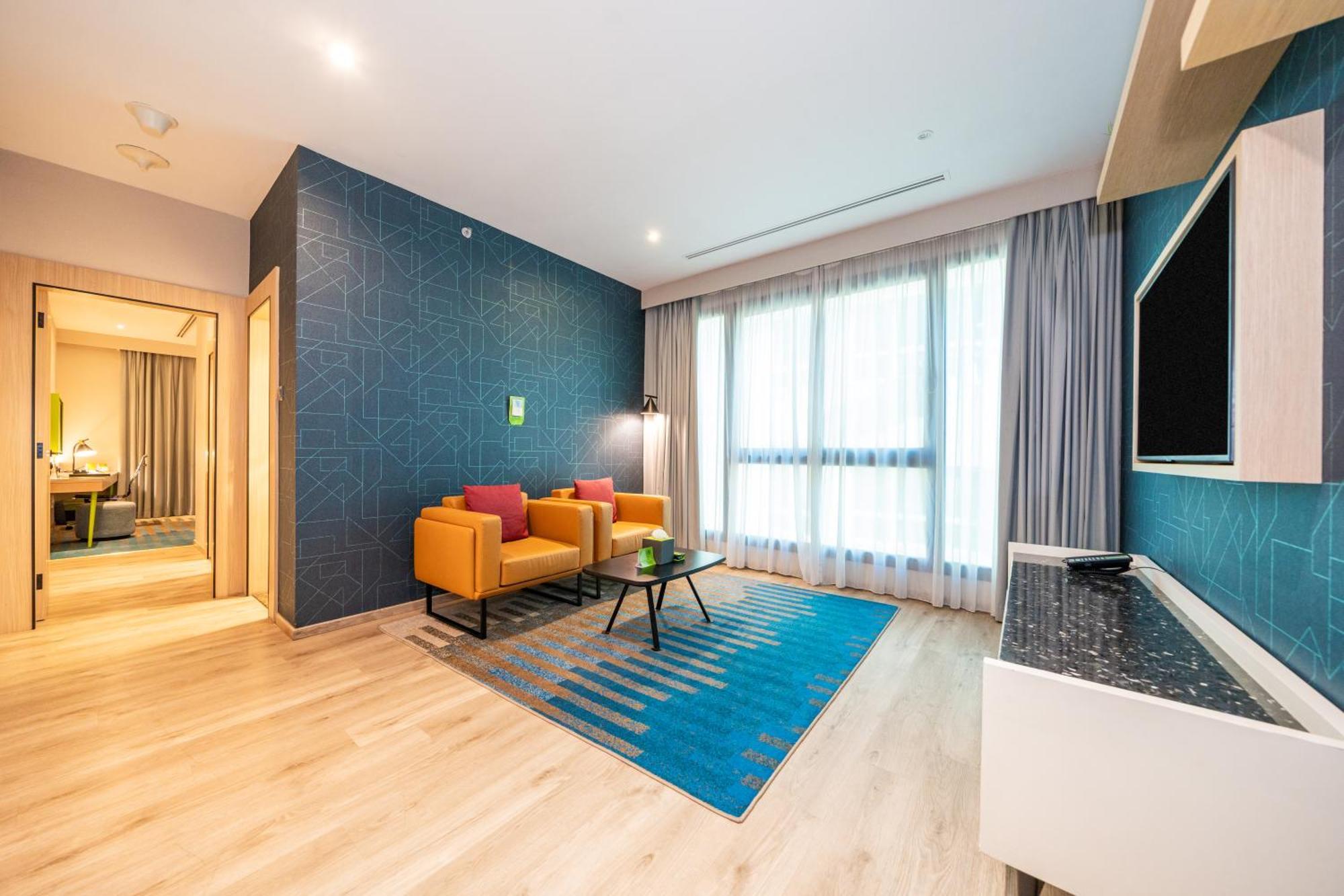 La Quinta By Wyndham Dubai Jumeirah Exterior photo